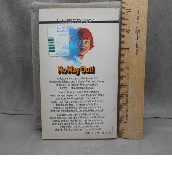 Danny Dunn and the Automatic House Jay Williams & Raymond Abrashkin 1979 - Picture 2 of 7